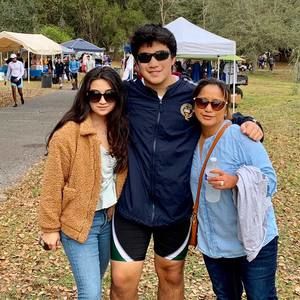 Meet your Posher, Emmanuel